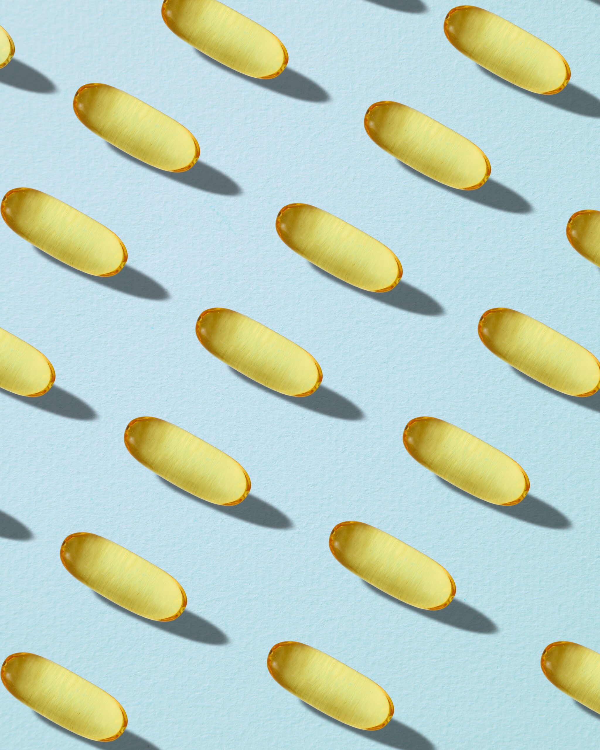 Perlas de Omega 3 Extra Pure esparcidas